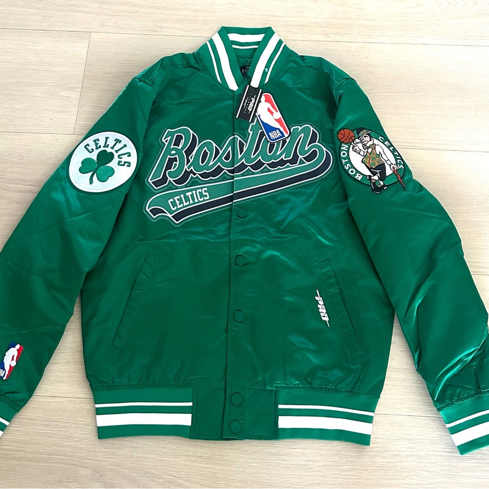 Pro Standard Boston Celtic NBA Green Bomber Sports Button Jacket Men Medium New